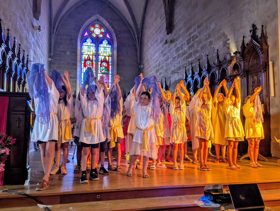 Spectacle du caté à Saint-Donat