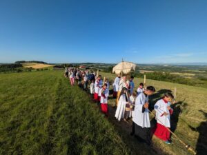 Procession de la Fête-Dieu à Bathernay